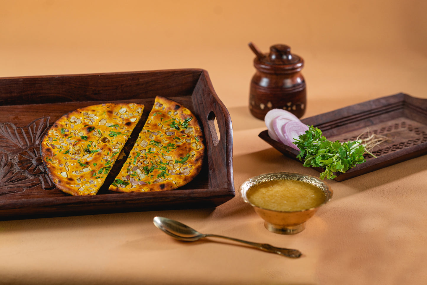 Missi/Besani Roti With Onion [1 Piece]